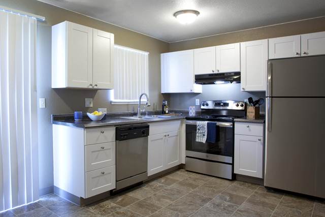 2-bedroom apartment at Aspen Hills Apartments in Kennewick, WA